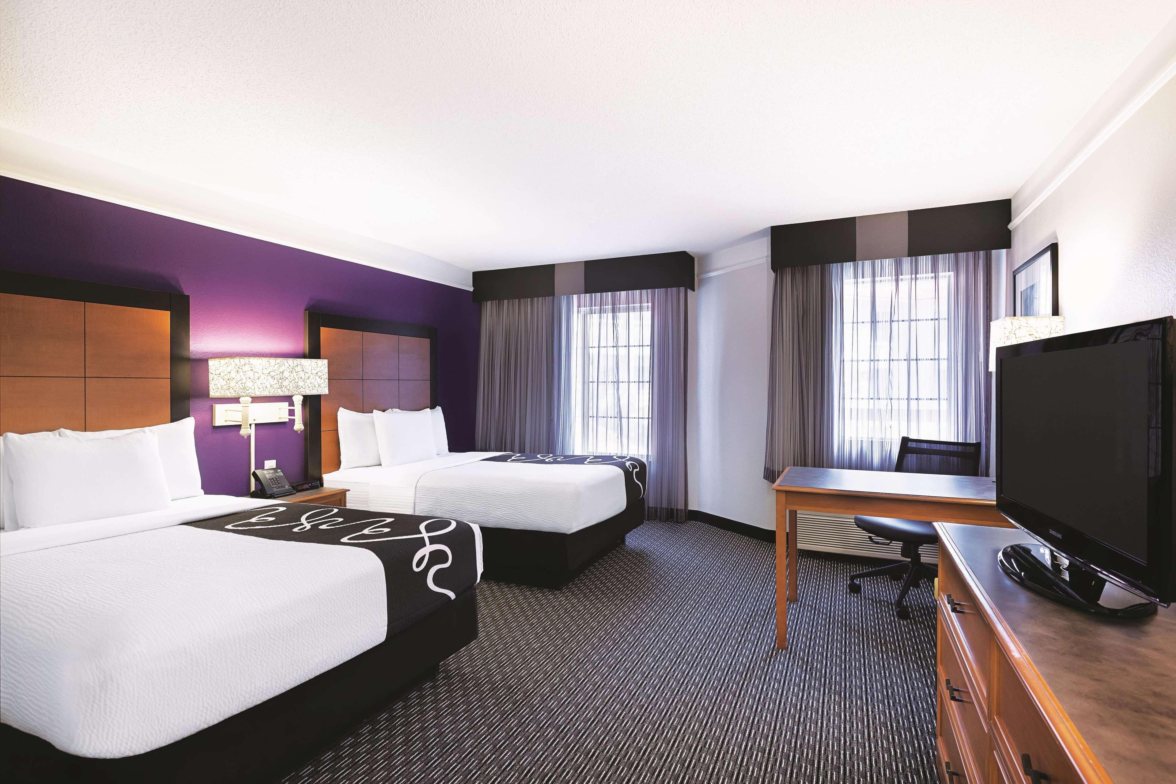 Hotel La Quinta By Wyndham Raleigh Durham Intl Ap à Morrisville Extérieur photo