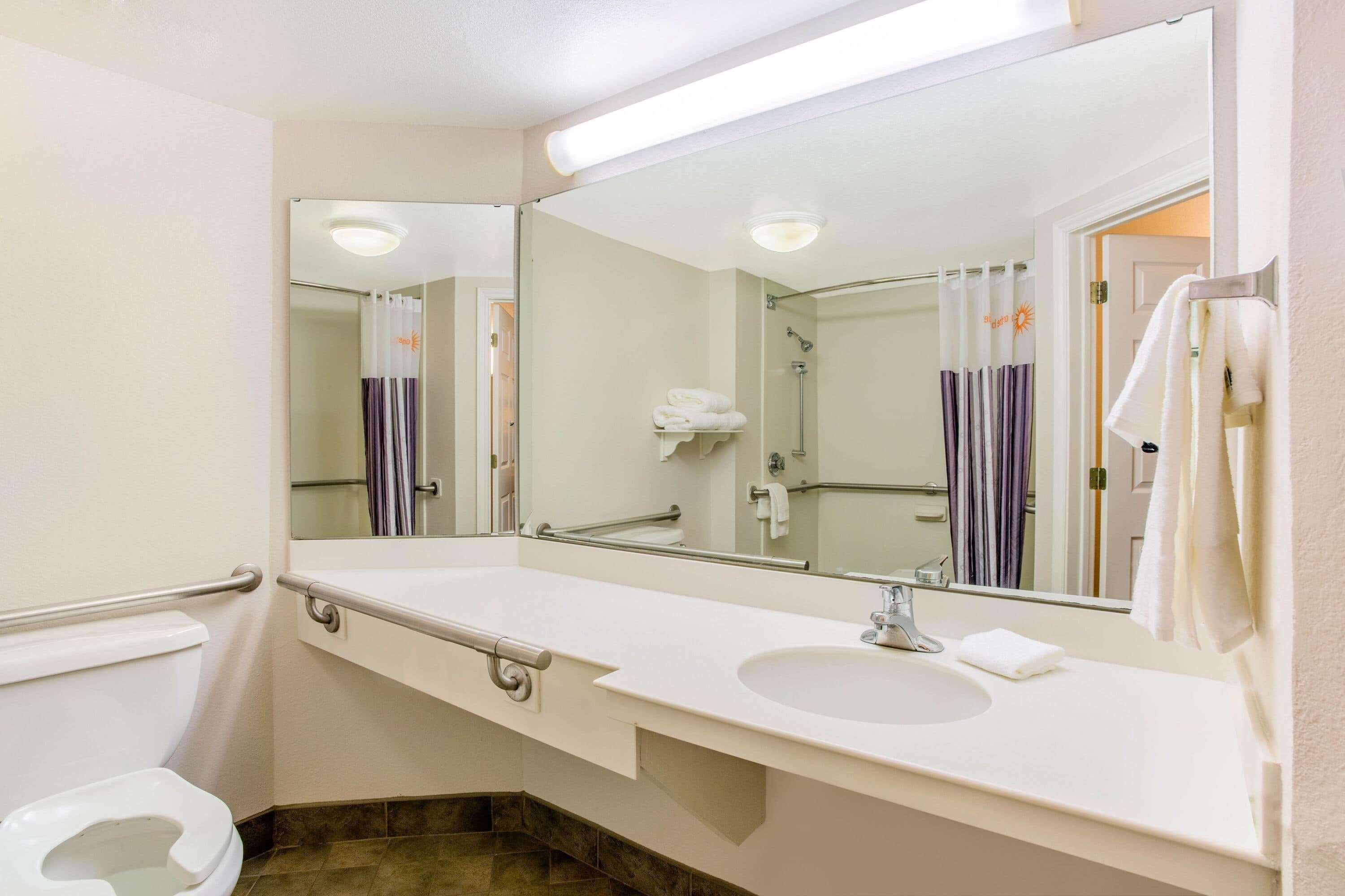 Hotel La Quinta By Wyndham Raleigh Durham Intl Ap à Morrisville Extérieur photo