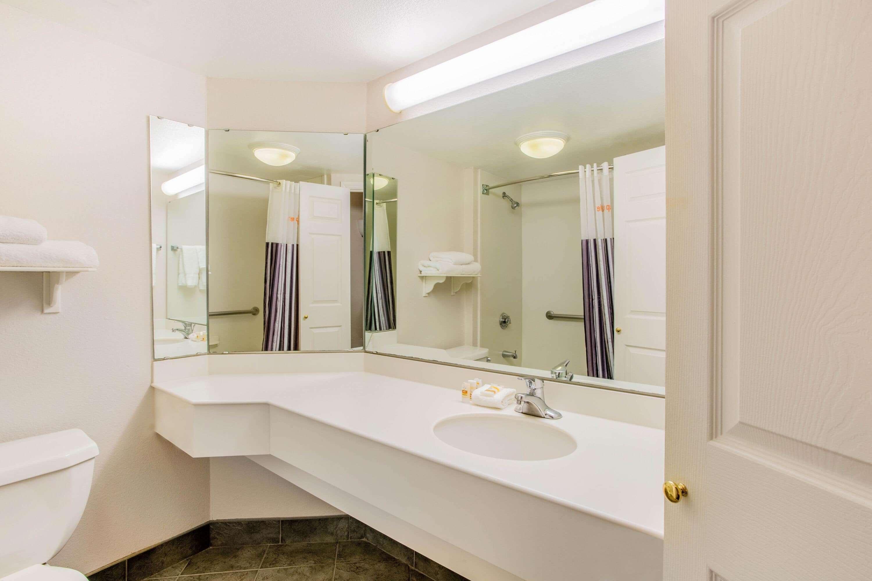 Hotel La Quinta By Wyndham Raleigh Durham Intl Ap à Morrisville Extérieur photo